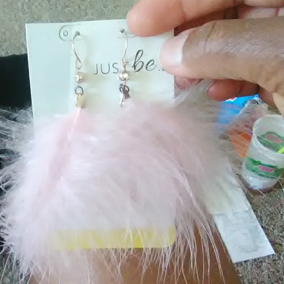 ❇️NWOT: Earrings bundle!❇️ - Picture 2 of 4